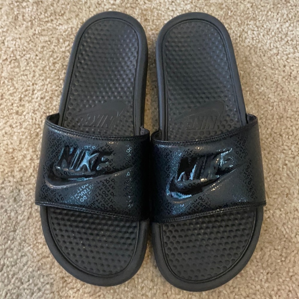 Nike slides